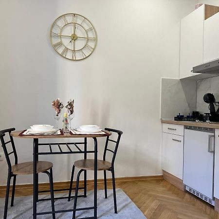 Studio Apartment Fiorello I リエカ エクステリア 写真