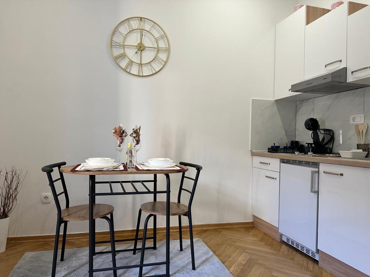 Studio Apartment Fiorello I リエカ エクステリア 写真